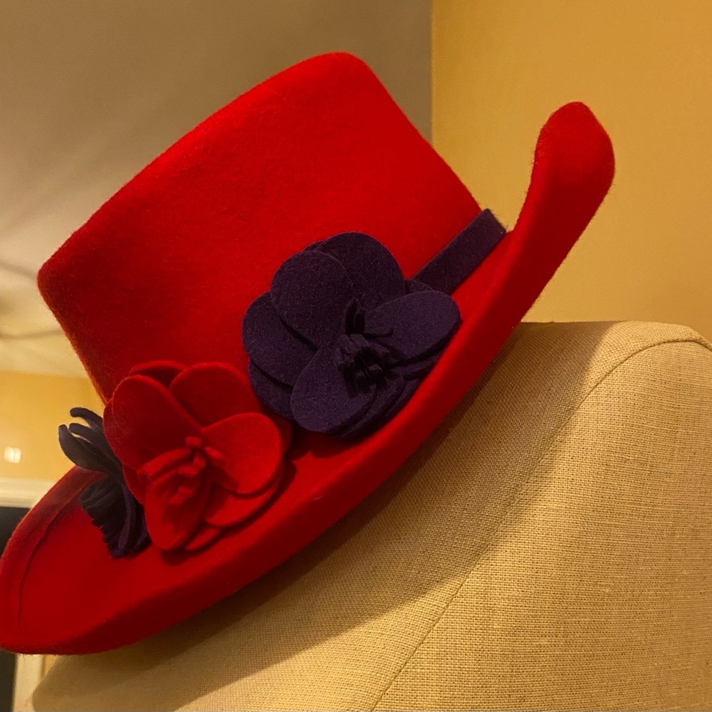💯% wool felt hat Elegant Red Floral Women's Hat - Picture 4 of 9